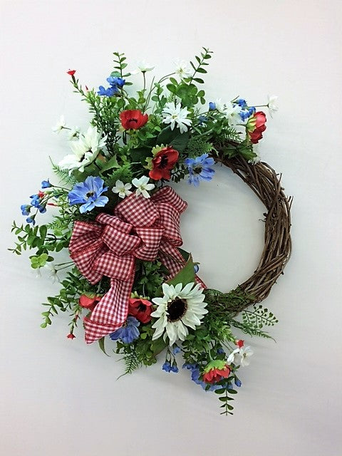 Gallery/Am15 - April's Garden Wreath