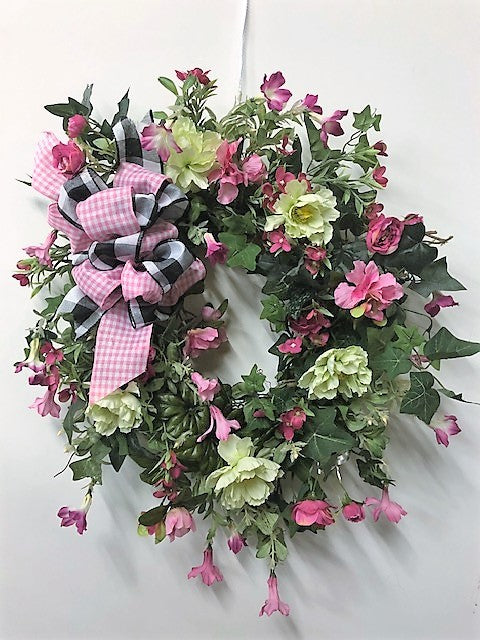Gallery/Eng03 - April's Garden Wreath