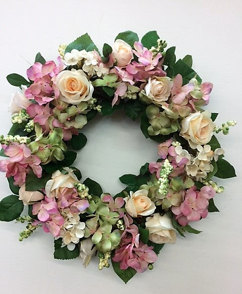 Gallery/Eng161 - April's Garden Wreath