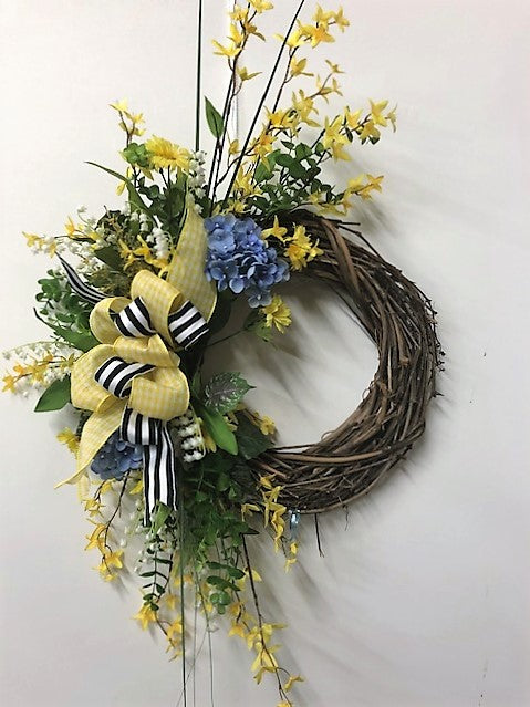 Gallery/Eng182 - April's Garden Wreath