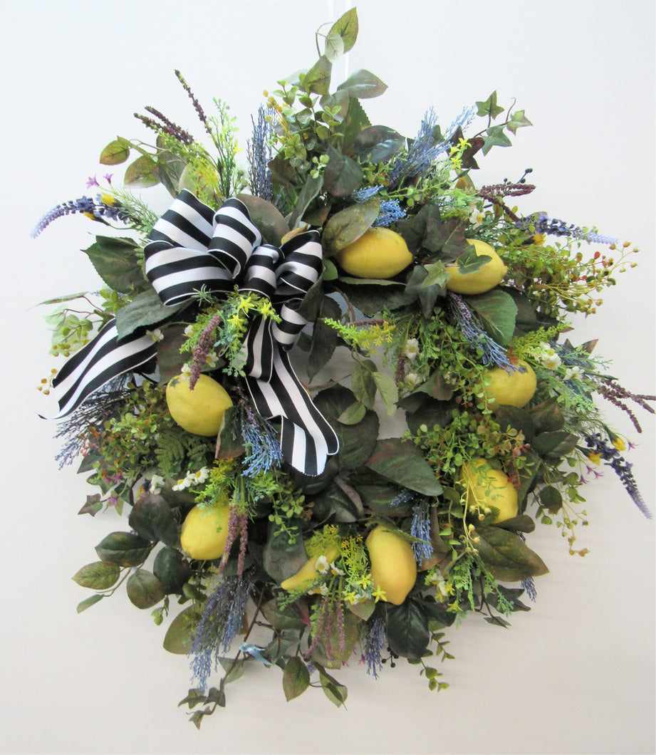 Gallery/FH13 - April's Garden Wreath