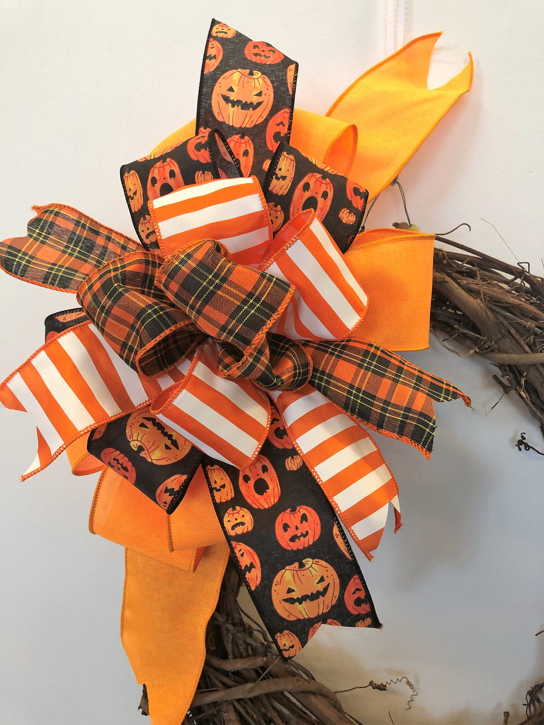 Orange and Black Halloween Bow with Jack O lantern Print for Wreaths, Doors and Home Decor/HLB09