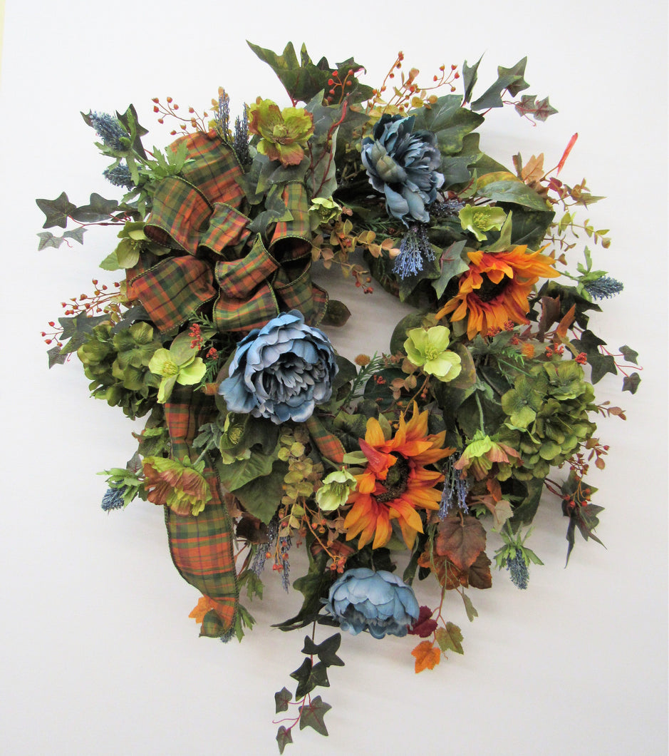 Gallery/ IS05 - April's Garden Wreath