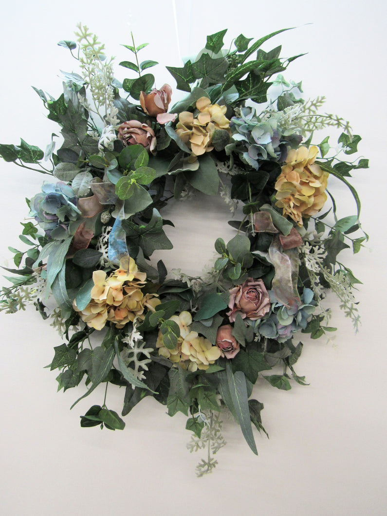 Gallery/Rom25 - April's Garden Wreath